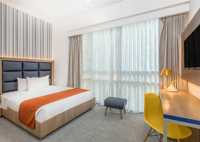 Tryp World Trade Hotel