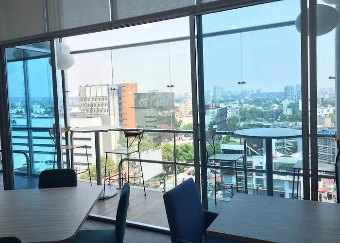 Tryp World Trade *