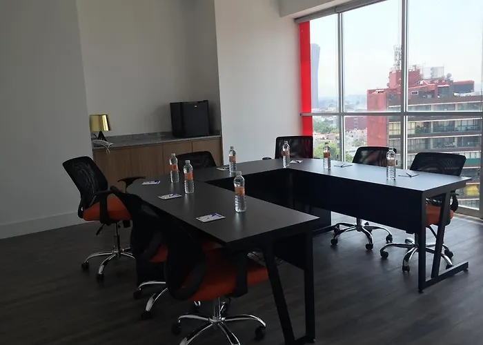 Tryp World Trade Hotel