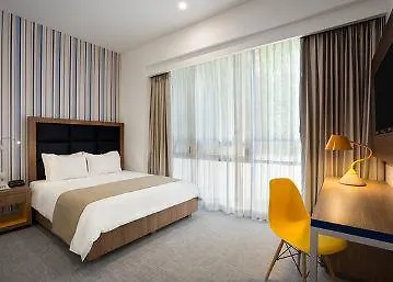 Tryp World Trade